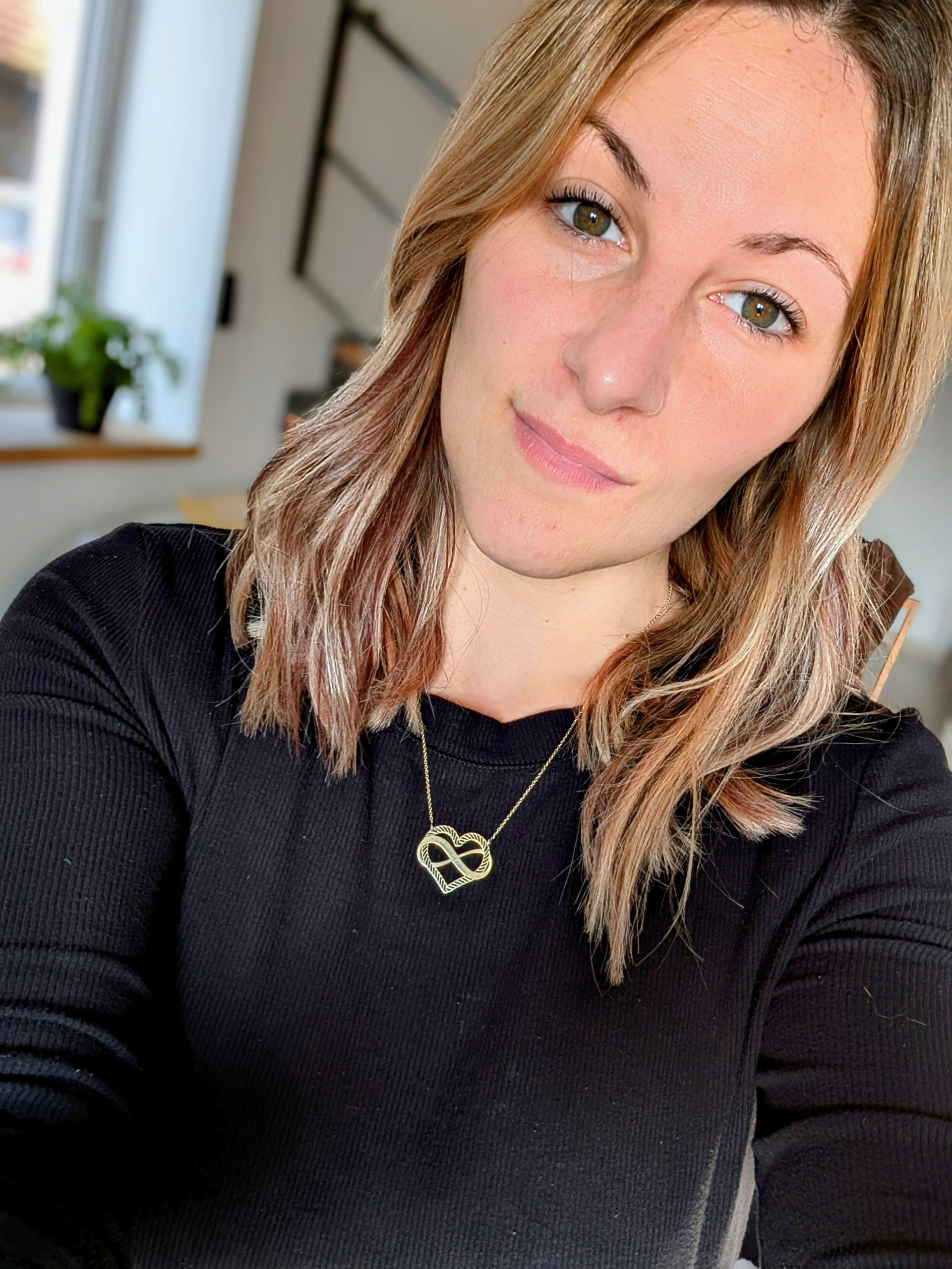 RELANS / Auxiliaire de vie diplômée Aide soignante diplômée et passionnée