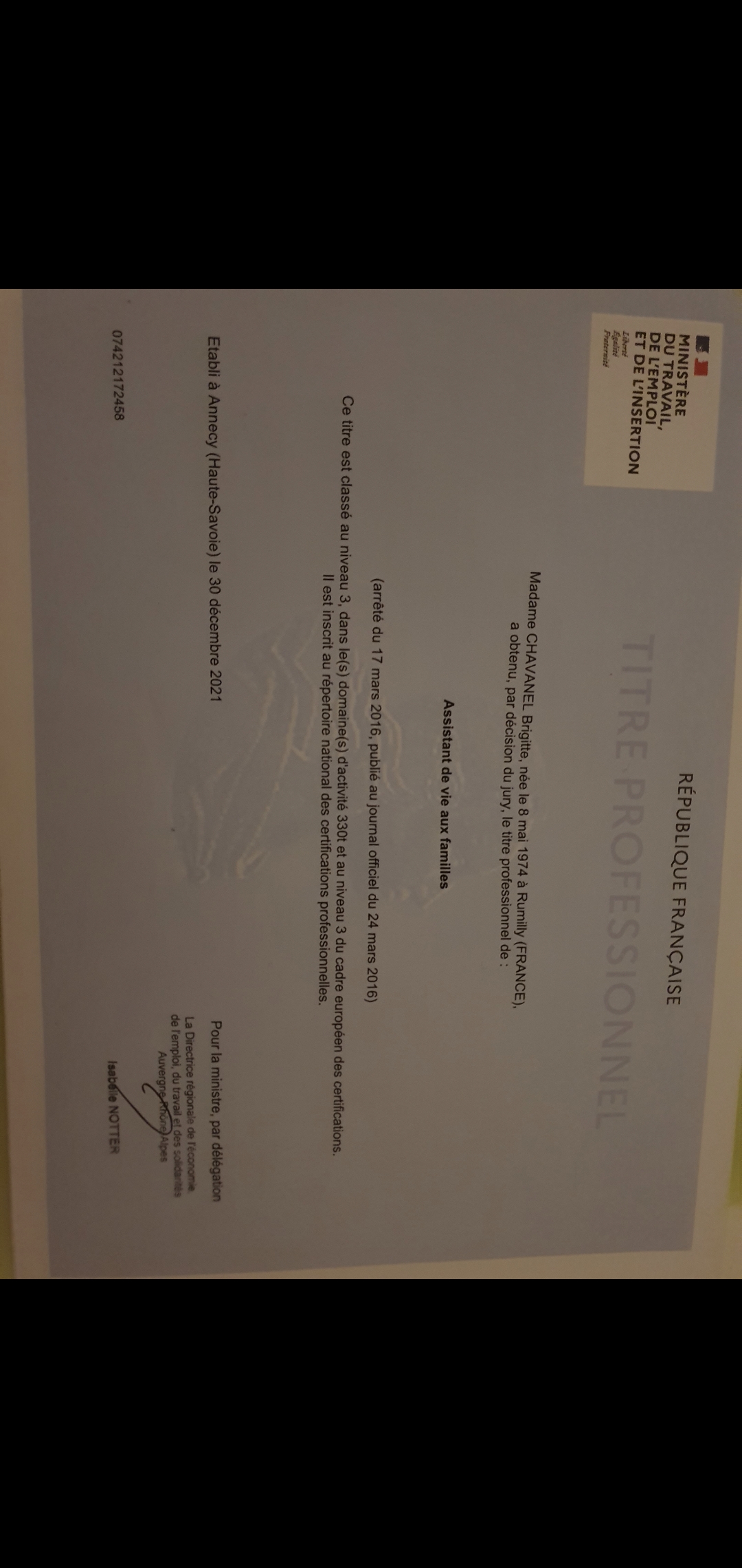 CHARVONNEX /Auxiliaire de vie aux famille