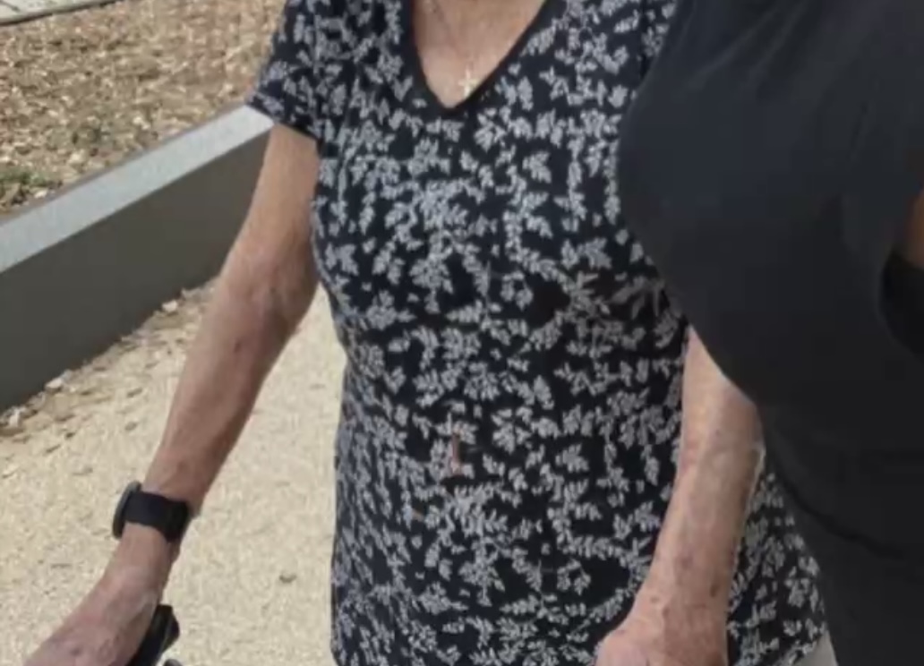 VILLEFONTAINE /Auxiliaire de vie ( 3 ans d’expérience)