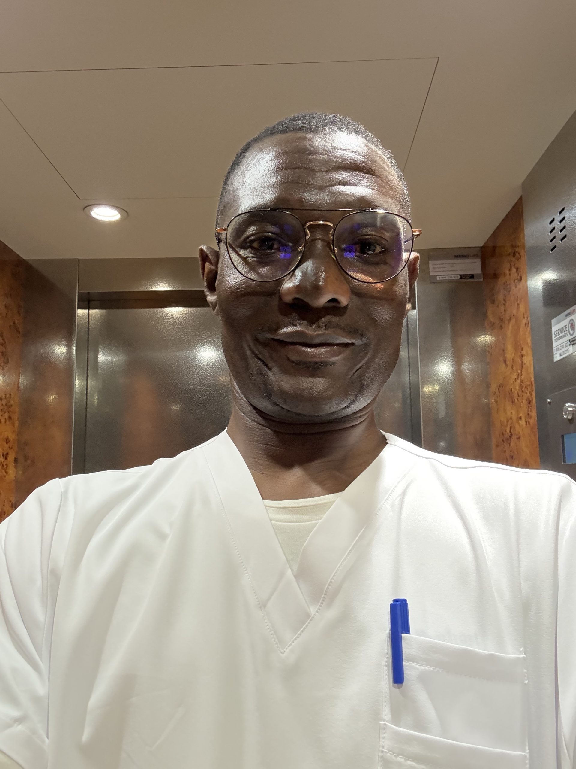 PARIS 20eme / Auxiliaire de vie